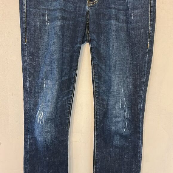 CAbi Straight Jeans with Distressed Details Size 6 EUC - Picture 3 of 9